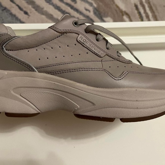 Rockport Women's Taupe Sneakers - Picture 4 of 4